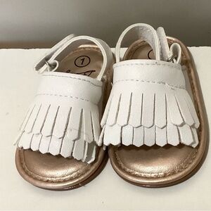 NEW Baby sandals. Size 1